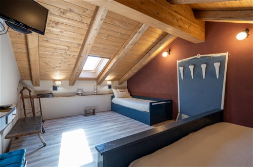 Foto 23 - Haus mit 4 Schlafzimmern in San Damiano d'Asti mit privater pool und garten