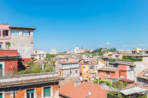 Foto 14 - Appartamento con 1 camera da letto a Roma con giardino e terrazza