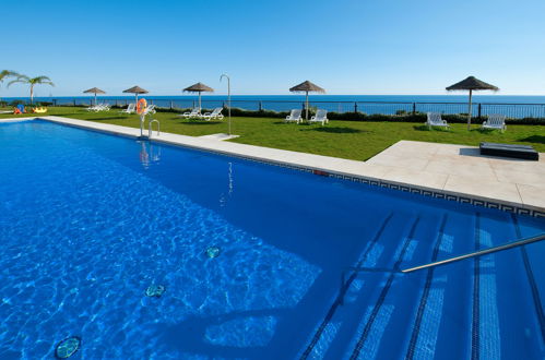 Foto 3 - Apartamento de 4 quartos em Torrox com piscina e vistas do mar