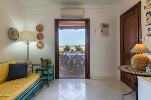 Foto 3 - Apartamento de 2 quartos em Golfo Aranci com jardim e vistas do mar