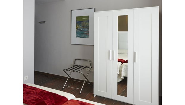 Caballerizas 6/ AT 1 llave Ciudad/A/GR/00380 - Foto 2