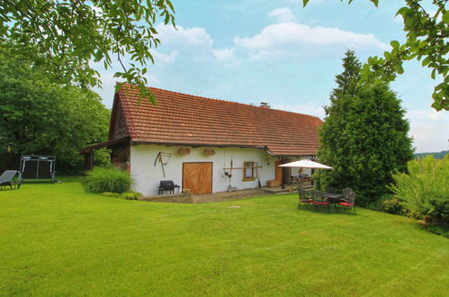 Foto 35 - Casa de 1 quarto em Libel com piscina privada e terraço