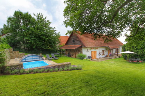 Foto 9 - Casa de 1 habitación en Libel con piscina privada y terraza