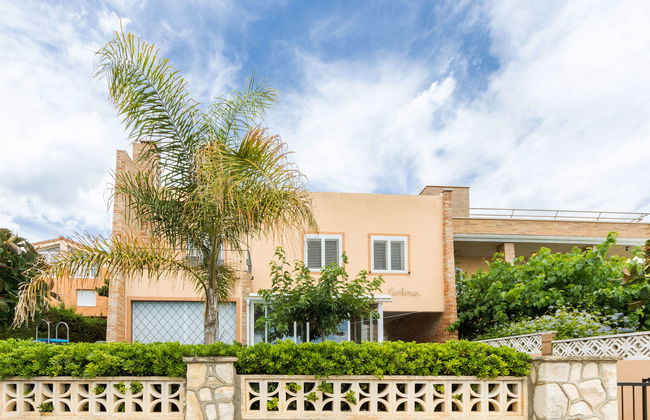 Casa de 5 quartos em Torredembarra com piscina privada e jardim - Foto 36