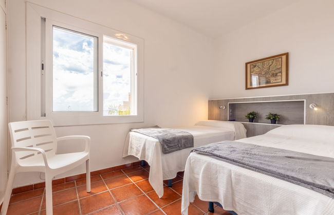 Casa de 5 quartos em Torredembarra com piscina privada e jardim - Foto 19