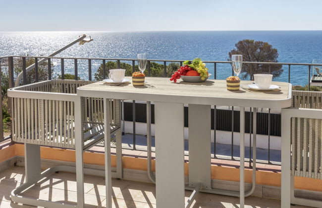Casa de 5 quartos em Torredembarra com piscina privada e jardim - Foto 2