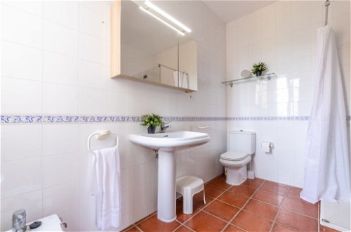 Photo 19 - 4 bedroom House in Torredembarra with private pool and sea view