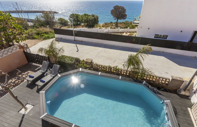 Casa de 5 quartos em Torredembarra com piscina privada e jardim - Foto 1
