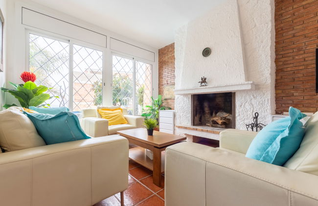 Casa de 5 quartos em Torredembarra com piscina privada e jardim - Foto 3
