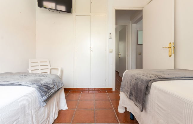 Casa de 5 quartos em Torredembarra com piscina privada e jardim - Foto 22