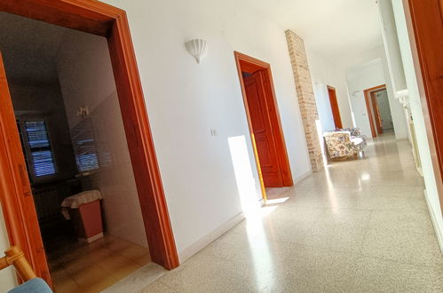 Foto 17 - Casa con 4 camere da letto a Città Sant'Angelo con piscina privata e giardino