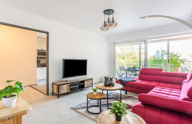 Appartement de 3 chambres à Saint-Laurent-du-Var avec piscine et jardin - Photo 9