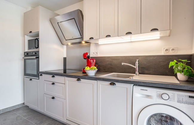 Appartement de 3 chambres à Saint-Laurent-du-Var avec piscine et jardin - Photo 12
