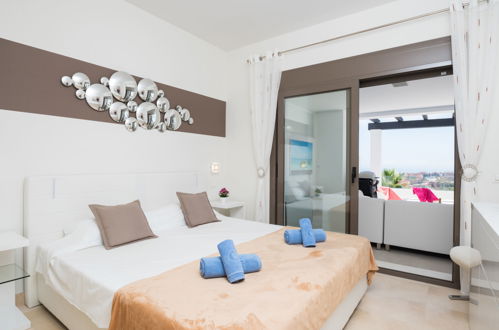 Foto 10 - Apartamento de 2 quartos em Casares com piscina e vistas do mar