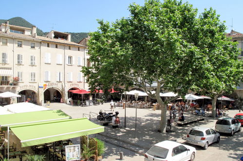 Foto 41 - Casa de 3 quartos em Sainte-Jalle com piscina privada e terraço