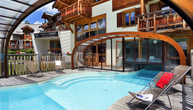 Apartamento de 4 quartos em Saint-Chaffrey com piscina e jardim - Foto 3