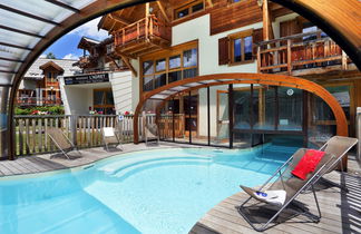 Photo 3 - Apartment in Saint-Chaffrey with swimming pool and mountain view