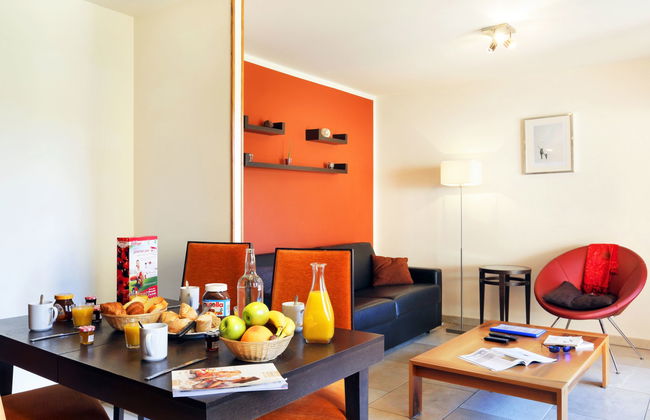 Apartamento de 1 quarto em Saint-Chaffrey com piscina e jardim - Foto 4
