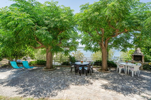 Photo 5 - Maison de 4 chambres à Obrovac avec jardin et terrasse