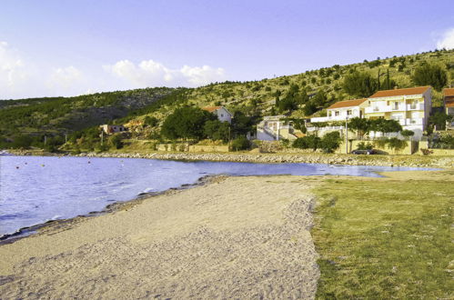 Foto 13 - Apartamento de 1 habitación en Obrovac con vistas al mar