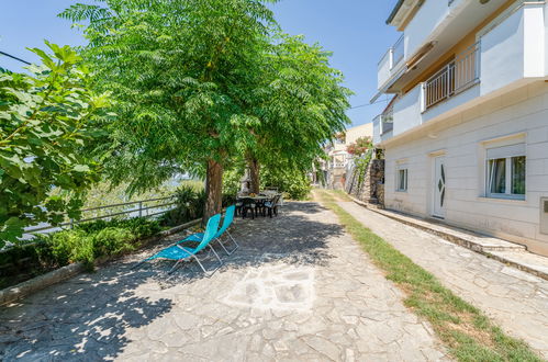 Photo 9 - Maison de 4 chambres à Obrovac avec jardin et terrasse