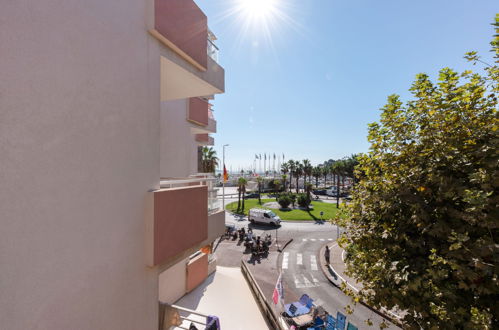 Photo 16 - Appartement de 1 chambre à Cavalaire-sur-Mer avec vues à la mer