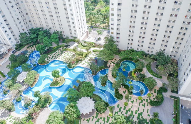 Lavish 2BR Apartment at Educity Pakuwon - Foto 16