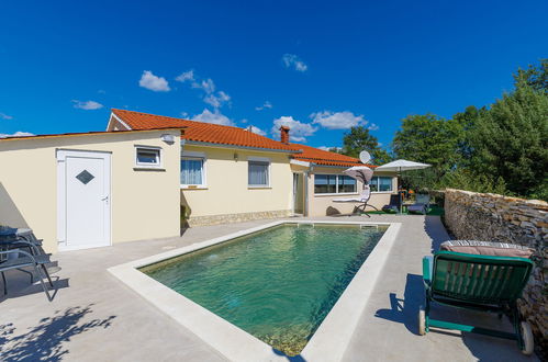 Photo 26 - Maison de 3 chambres à Vodnjan avec piscine privée et jardin