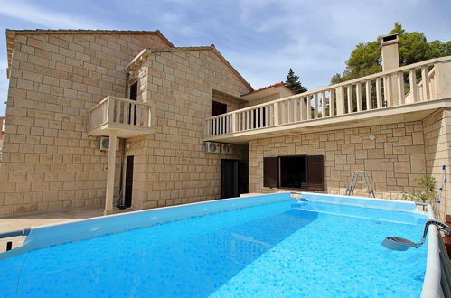 Foto 2 - Apartamento de 3 habitaciones en Selca con piscina privada y vistas al mar