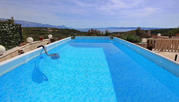 Apartment mit 4 Schlafzimmern in Selca mit privater pool und terrasse - Foto 3
