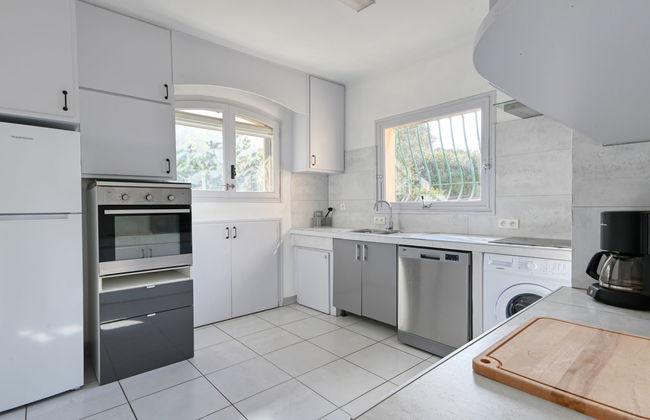 Casa de 4 quartos em Sanary-sur-Mer com piscina privada e jardim - Foto 28
