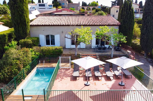 Foto 2 - Casa de 3 quartos em Sanary-sur-Mer com piscina privada e jardim