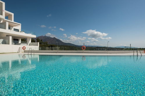 Photo 23 - Appartement de 3 chambres à Estepona avec piscine et vues à la mer