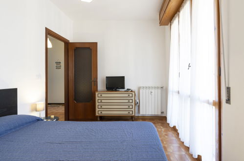 Photo 13 - 1 bedroom Apartment in San Bartolomeo al Mare with sea view