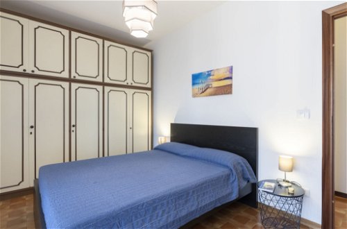 Foto 5 - Apartamento de 1 habitación en San Bartolomeo al Mare con vistas al mar