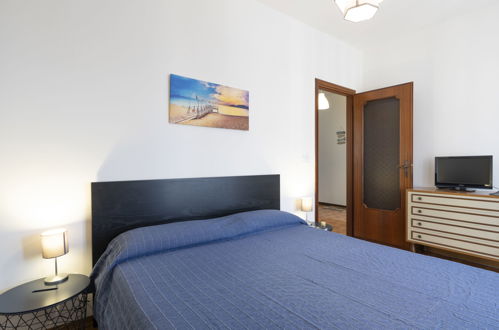 Foto 12 - Apartamento de 1 habitación en San Bartolomeo al Mare con vistas al mar