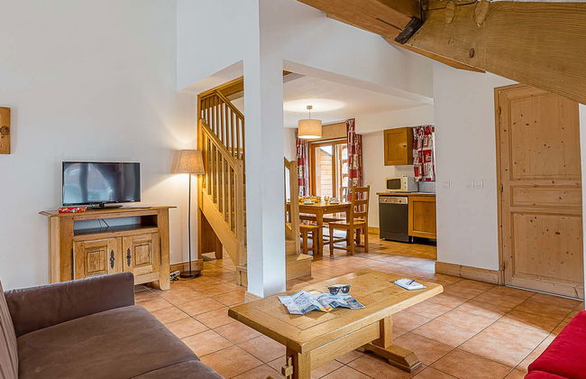 3 bedroom Apartment in Vaujany with swimming pool and terrace - Photo 8