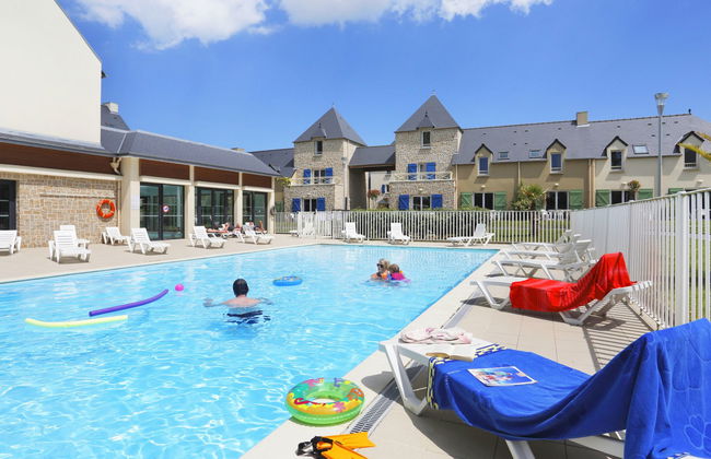 Casa de 2 quartos em Saint-Malo com piscina e jardim - Foto 1