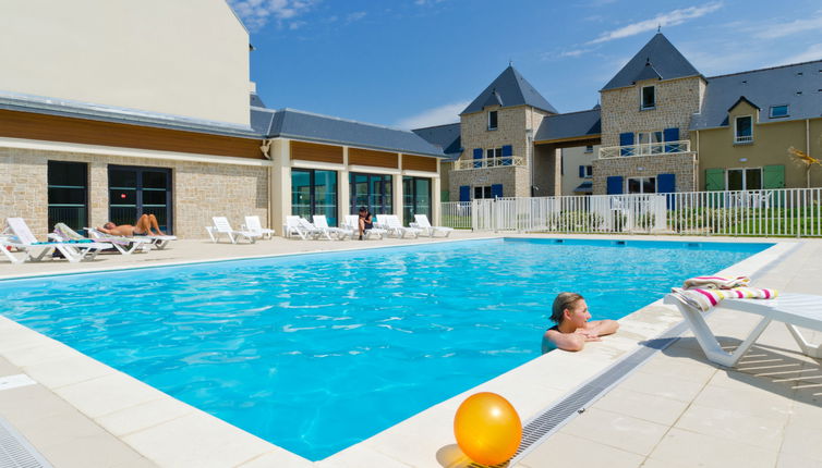 Foto 1 - Casa de 2 habitaciones en Saint-Malo con piscina y vistas al mar