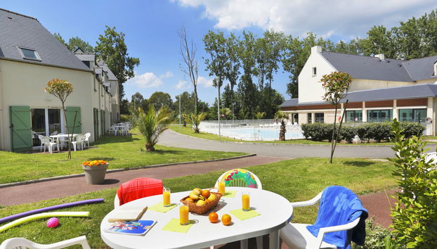 Casa de 2 quartos em Saint-Malo com piscina e jardim - Foto 2