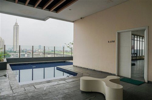 Photo 15 - Cozy and Elegant 2BR Apartment at Kebayoran Icon