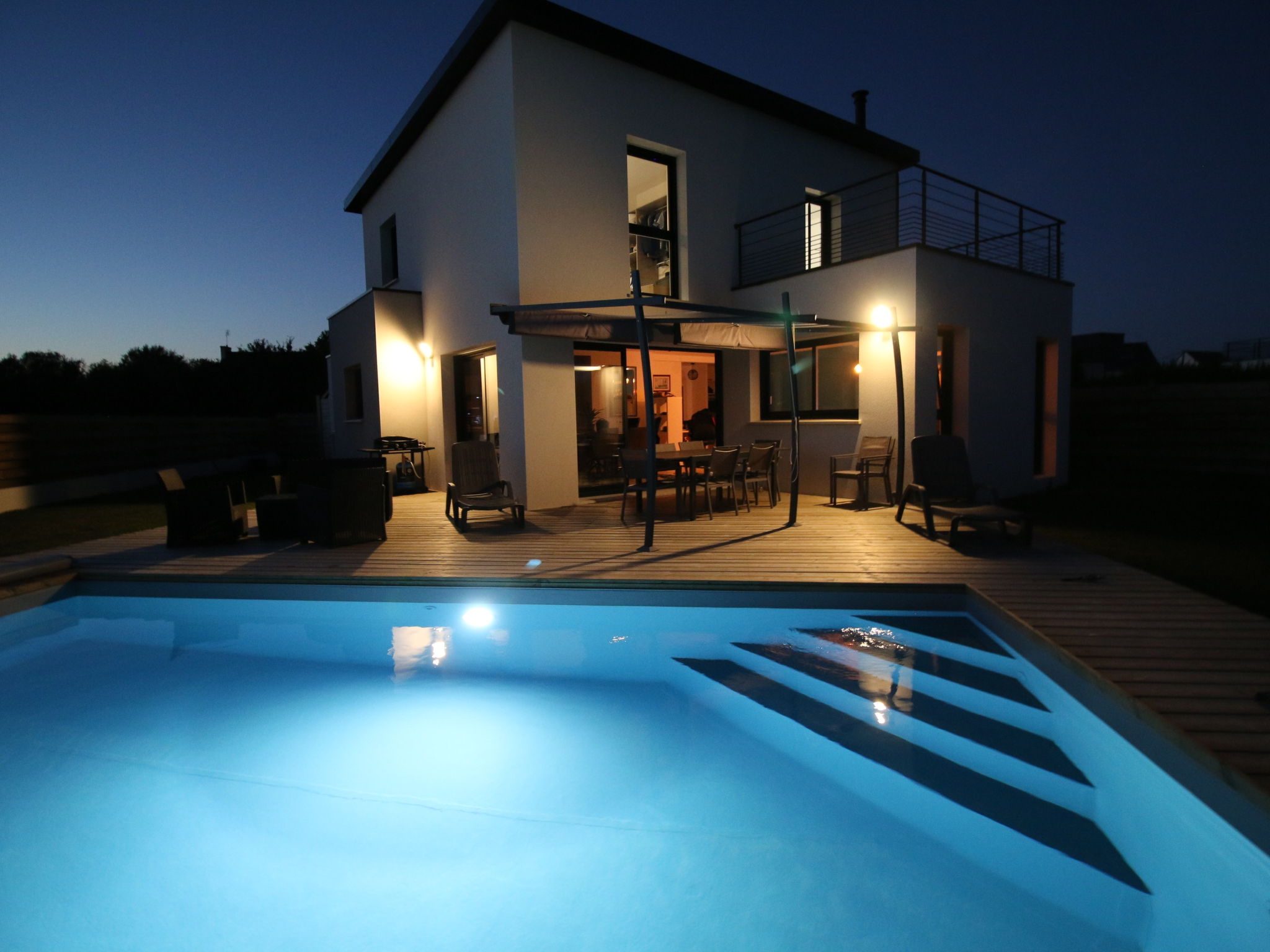 Photo 8 - Maison de 3 chambres à Treffiagat avec piscine privée et vues à la mer