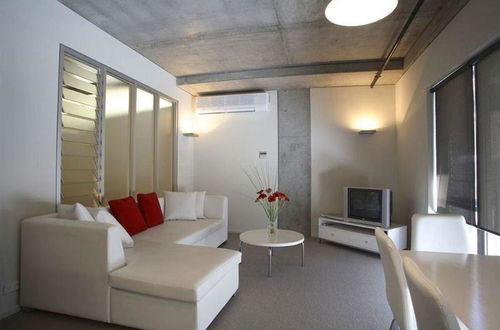 Photo 13 - Tribeca Serviced Apartments