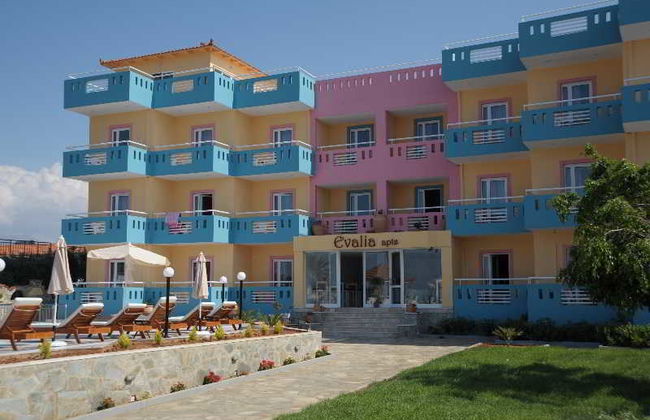 Evalia Apts - Photo 1