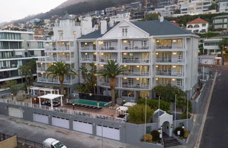 Photo 2 - Romney Park Luxury Apartments