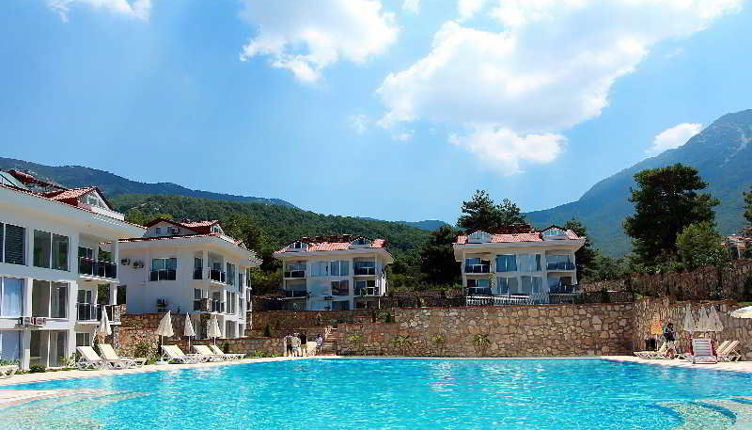 Photo 1 - Orka Gardens Apartments