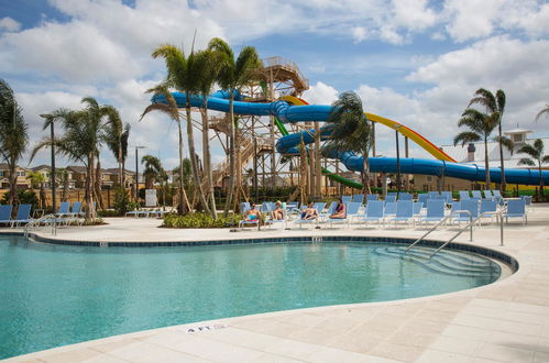 Photo 14 - Encore Resort Vacation Homes & Waterpark