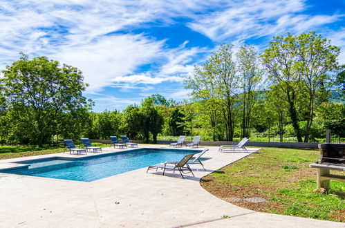 Foto 42 - Casa de 5 quartos em Besse-sur-Issole com piscina e jardim