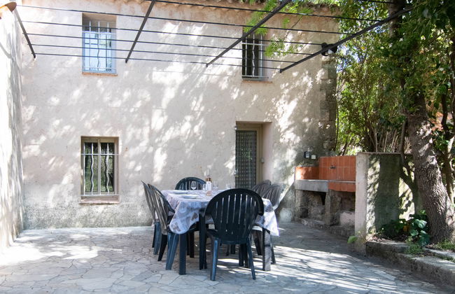Haus mit 2 Schlafzimmern in Besse-sur-Issole mit schwimmbad und garten - Foto 4