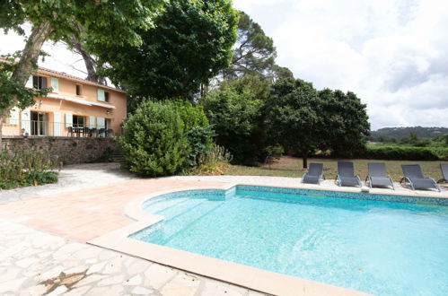 Foto 33 - Casa con 2 camere da letto a Besse-sur-Issole con piscina e giardino